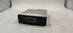 BMW CD-vaihtaja OEM 020469 5 Series Touringille
