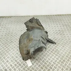 Voorste rechter wielkast MERCEDES-BENZ C (W204) A2046904830