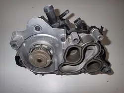 Pompe à eau VW AUDI SKODA TSI 04E121121A