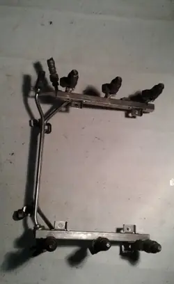 Ruiskutusraili 6kpl Audi OE 078133551BB