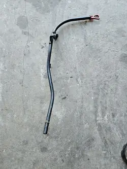 Tubo da vareta de óleo BMW OEM 11437789841