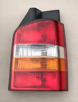 Lámpara Trasera Derecha VW T5 7H0945258A 7H0945096G