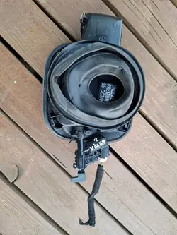 Polttoainesäiliön kansi OEM 781206UA0A Nissan Qashqai III