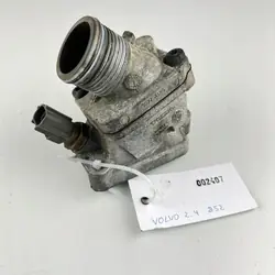 Carcasa de termostato Volvo D5 V70 XC60 XC70 2.4