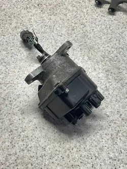 Distribuidor de encendido Honda OE TD97U usado