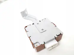 Toyota Corolla keskuslukitusohjain OEM 8974112211