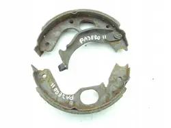 Mitsubishi Pajero II 91-99 Sapatas Travão Traseiras Esquerdas OEM