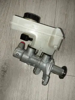 Audi A3 S3 8V Bromshjälp 8V1611021A