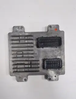 Unité de contrôle moteur ECU Opel Astra J 1.6i