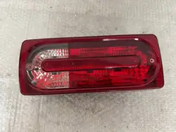 LUZ TRASERA MERCEDES GKLASA W463
