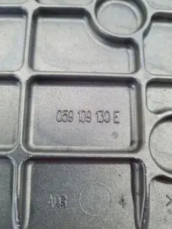 Jakoketjun kansi OEM 059109153F Audi 2.7L diesel