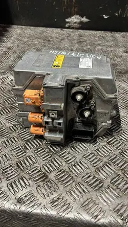 BMW Inverter met converter OEM 5A734D1 - Gebruikt
