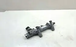 Porsche OE 059130089BT insprutningsräl - Begagnad