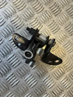 VAG OE Rullguide för dörr 7C0843304