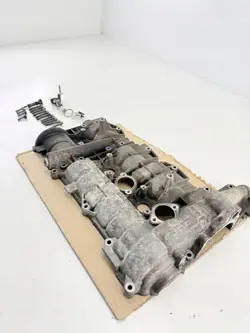 Porsche Cayman 987 Couvercle Soupape Gauche OEM 98710491300