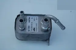 Boîtier Filtre Refroidisseur Carburant OEM 7L6203491B VW Touareg
