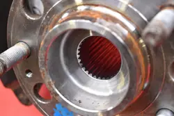 OEM 51706N7100 Moyeu Avant Droit Kia Sportage