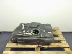 Mercedes Kraftstofftank OEM A2464702701 - Gebraucht