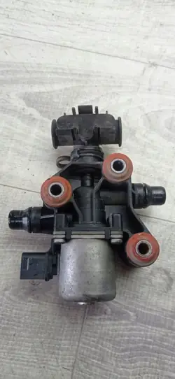 Válvula Aquecedor AdBlue DAF OEM 4460913040 - Usado