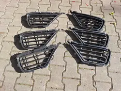 VW Touareg 7P6 Lift Gitter Links Rechts Komplett 7P6853665B 7P6853666B