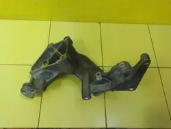 Support d'alternateur OEM 19SP39 2 D4HB pour Hyundai