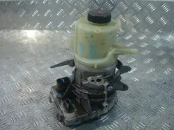 Servostyrningspump Trafic III Movano B Skadad