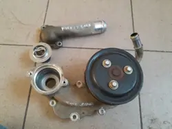Carcaça da Bomba de Água OEM FT4E8K528AA para Ford F150 2015-17