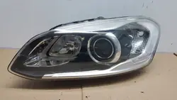 Vasen etuvalaisin Volvo XC60 I Lift Xenon 13-17