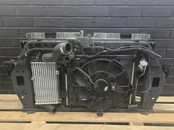 Radiator set + voorversterking KIA RIO 11-16 OEM 253101R300