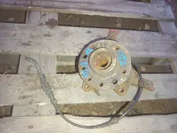 OEM Zwrotnica prawy przód prawa przednia Opel Meriva A 1.4