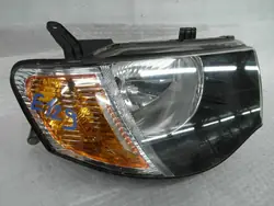 Phare Avant Droit Mitsubishi L200 06-14R MN146196