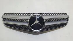 Mercedes Grillstjärna OEM A2078880011 - Begagnad