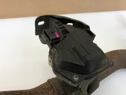 Nissan OE Pakoputken kuristin OEM 50885503 001
