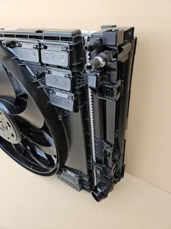Kühler-Set OEM A0995008501 für Mercedes SL R232