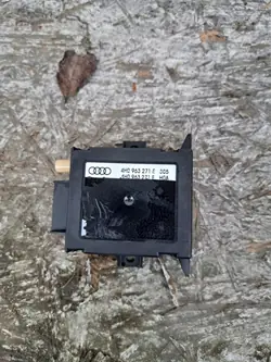 Audi Webasto Styrenhet OEM 4H0963271E - Begagnad