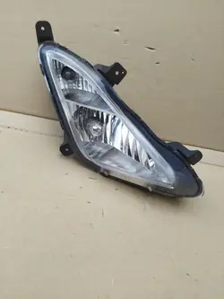 Hyundai Elantra Oikea Ajovalo DRL OEM 92202-3X23