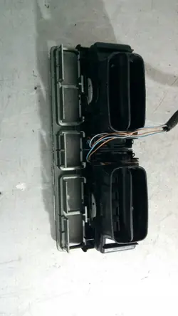 Grelha de ventilação central OEM 1J0819728E para VW Bora