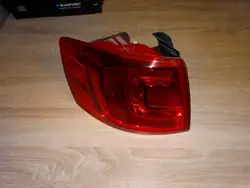 Bakre vänstra yttre bakljus Volkswagen Jetta A6 5C6945095D