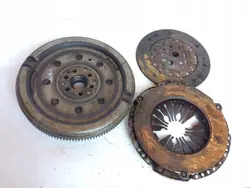Ensemble volant moteur SEAT 038105264E
