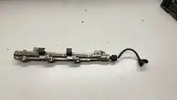 Lexus Polttoainepaineensäädin OEM 8945830010