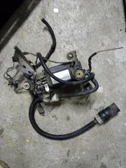 Compressor de suspensão AUDI A8 D3 TDI 4E0616007E