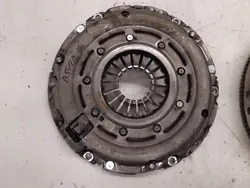 Volant moteur à double masse disque d'embrayage 55498275 Opel Astra K