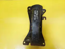 Oikea takaiskunvaimenninkinnike OEM DRC100397 Audi A4 B5