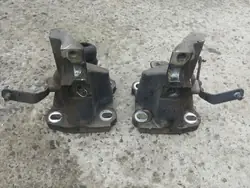 Suporte alavanca cabine Scania OEM 1927788 - Usado