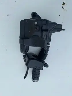 Renault Megane IV Luftfiltergehäuse OE 256227