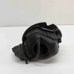 Polttoainesäiliön kansi OEM 51921154 Fiat Doblo MPV