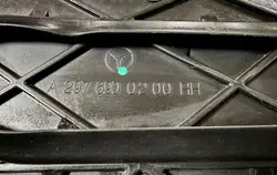 B-stolpebeklädnad Mercedes-Benz EQS (begagnad)