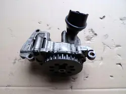 Käytetty öljypumppu OEM 04L115263B Audille 2.0 TDI