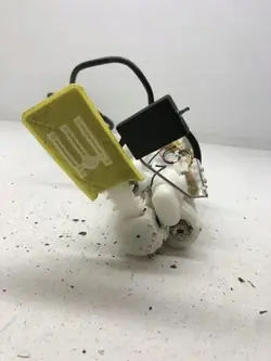 Pompe à carburant Lexus OEM 7702048270 pour RX Hybride
