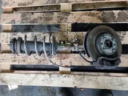 Soporte de amortiguador delantero izquierdo OEM HYUNDAI I20 2